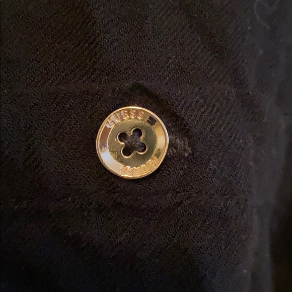 Guess blouse - Picture 3 of 3